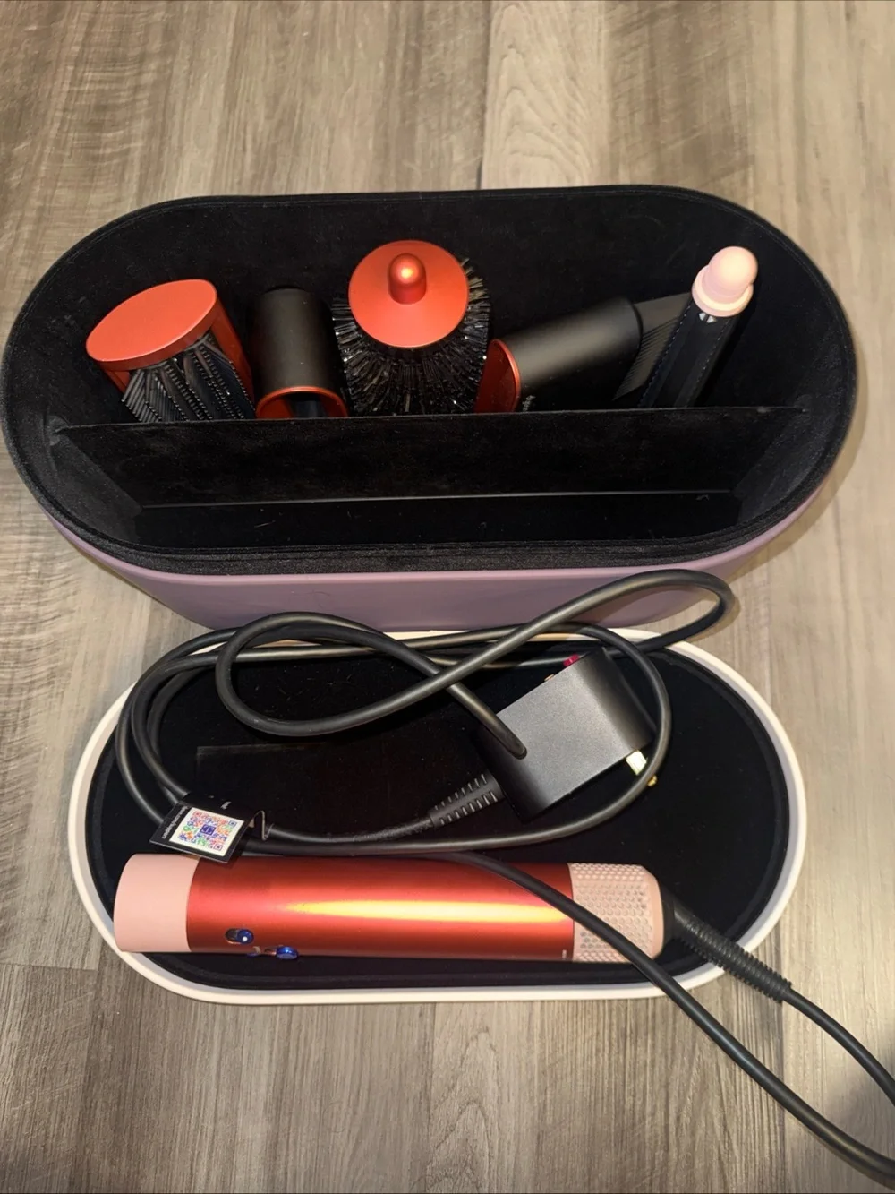 Dyson Airwrap i.d. multi-styler strawberry bronze/ blush pink used with case